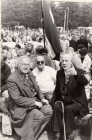 Dziesmu svētku virsdiriģenti E. Račevskis (no kreisās), L. Vīgners. Fotogrāfs T. Rudāns