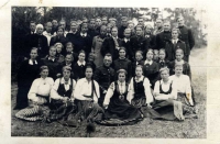 Līvānu koris Latgales dziesmu svētkos. Fotogrāfs nav zināms
