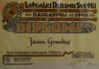 Diploms Par pareizu novada tērpu.